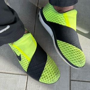 Nike Free Connect Volt Slip Ons Sz 7.5